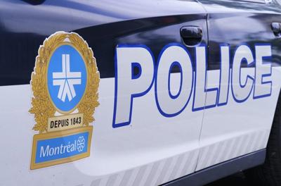 Six cars set ablaze in suspicious fire in Montreal parking lot