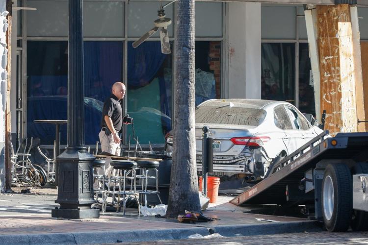 A car fleeing police slams into a bar in Florida, killing 4 and injuring 11