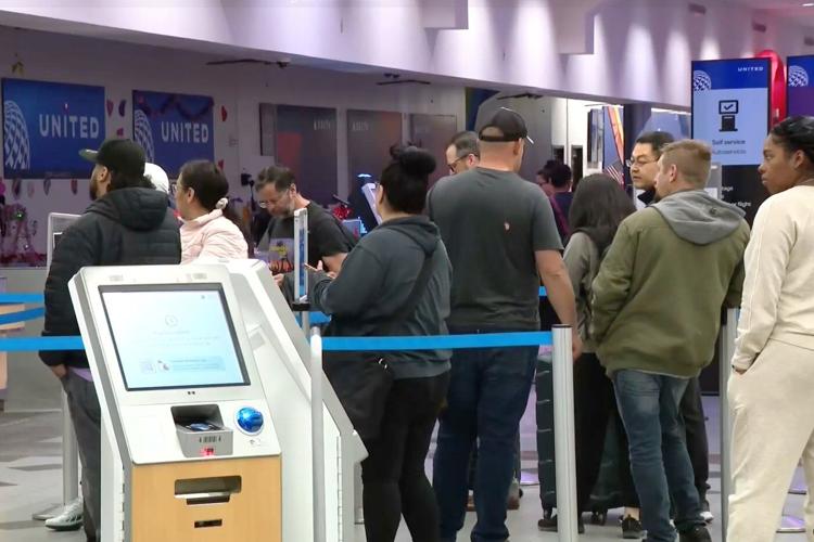 Trump administration briefly closes El Paso airspace, blames Mexican cartel drone incursion