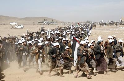 Thousands of Iran-backed fighters offer to join Hezbollah in its fight against Israel