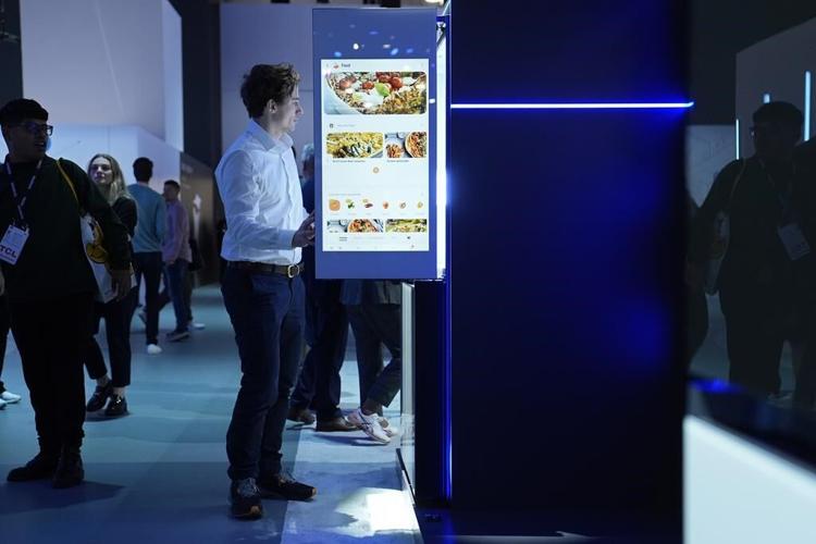 At CES 2024, tech companies are transforming the kitchen with AI and robots that do the cooking