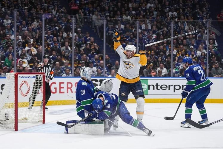 Nashville Predators level playoff series with 4-1 victory over Canucks