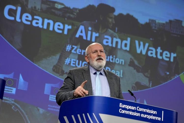 EU moves toward latest gene techniques in food production to counter climate change, shortages
