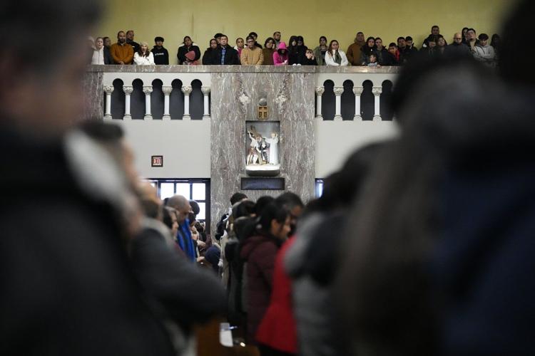 Immigrants in Chicago and other US cities brace for expected Trump deportation arrests