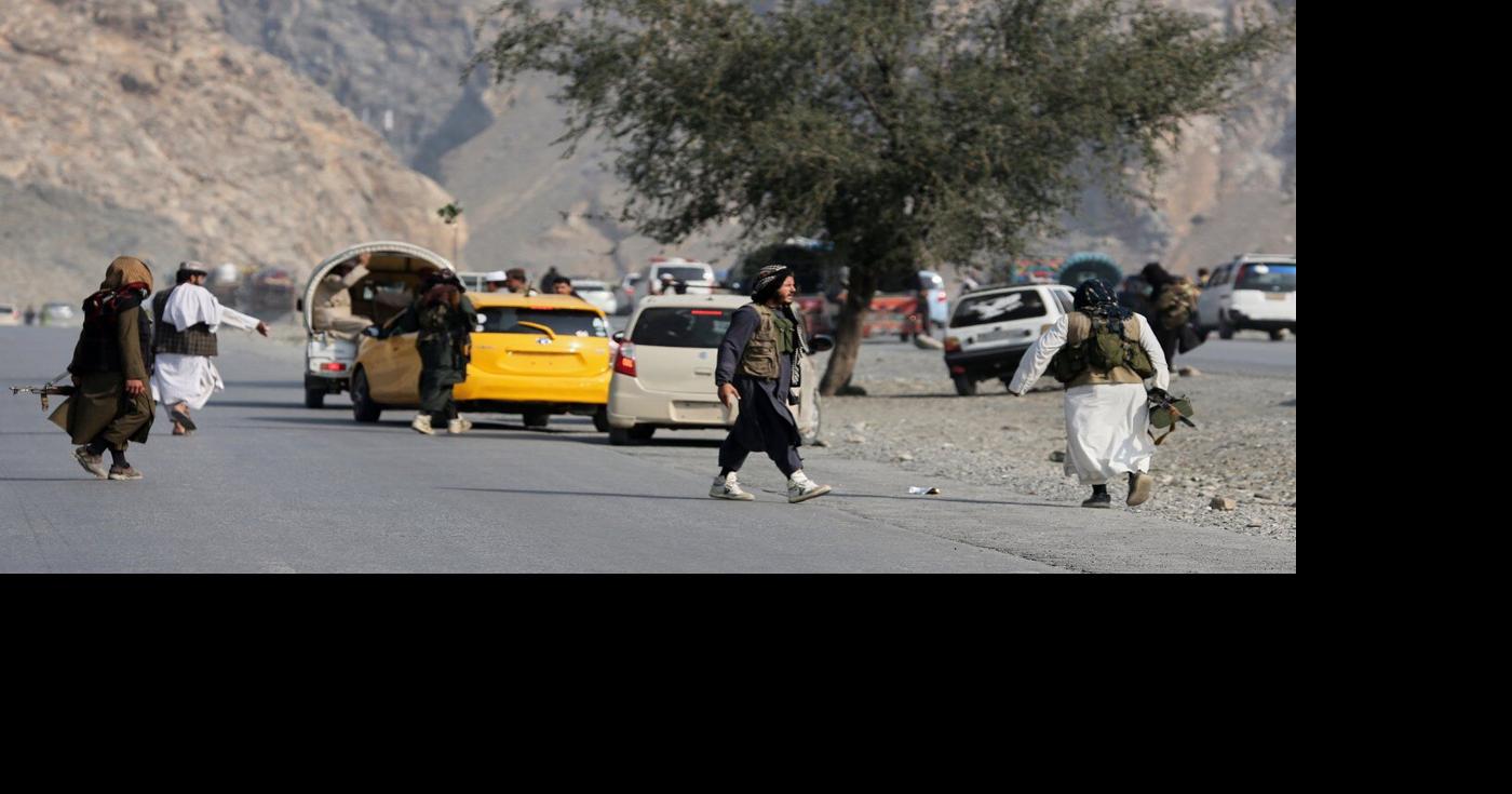Afghanistan's soldiers guard the border with Pakistan as both countries ...