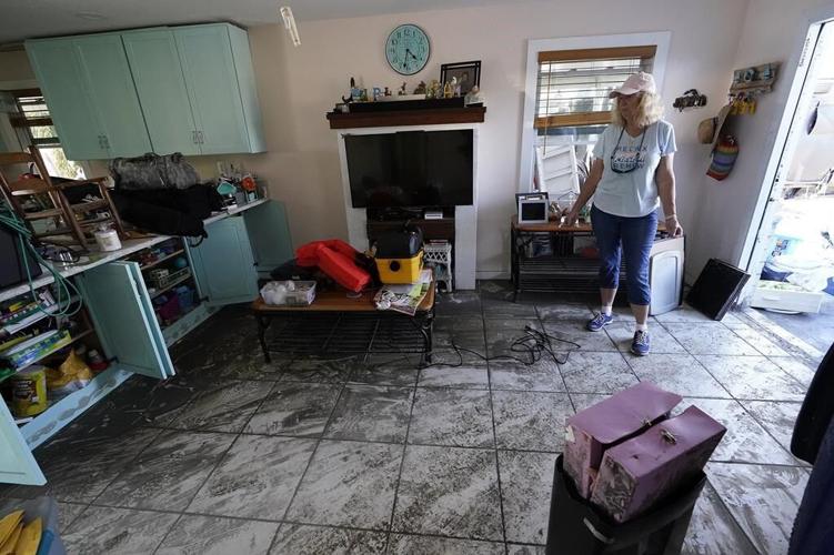 'Nothing's left': Hurricane Ian leaves emotional toll behind