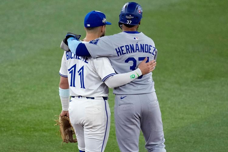 Photo-Gallery-BBO-World-Series-Game-One-14