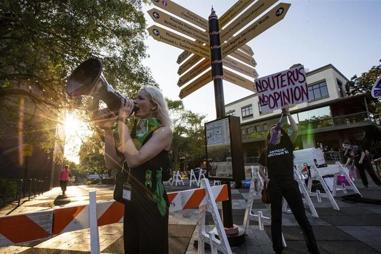 Florida GOP passes 6-week abortion ban; DeSantis supports it