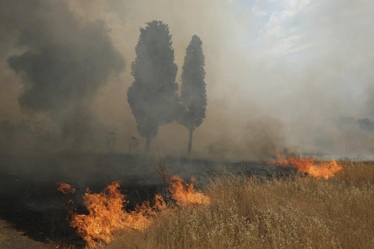 Wildfires threaten Turkey's fourth-largest city as southern Europe grapples with blazes