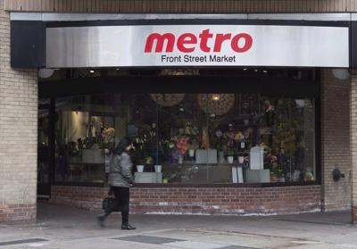 Grocery and drugstore retailer Metro reports Q2 profit up from year ago