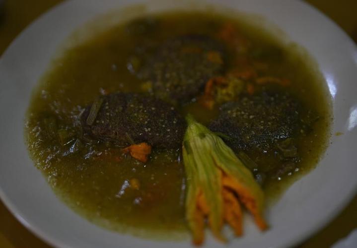 In Mexico, locals try to save traditional 'Mexican caviar'