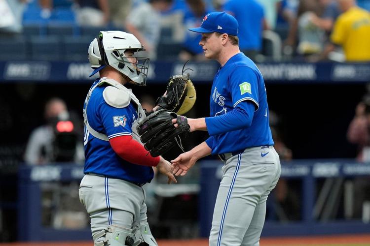 Blue Jays hit 3 homers to power past Rays 5-1