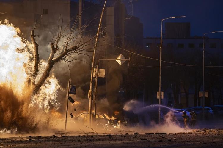 Russian missiles hit Ukrainian cities, killing 5 and injuring at least 130, Kyiv officials say