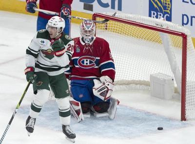 Fleury earns first star, standing ovation in 5-2 Wild win over Canadiens