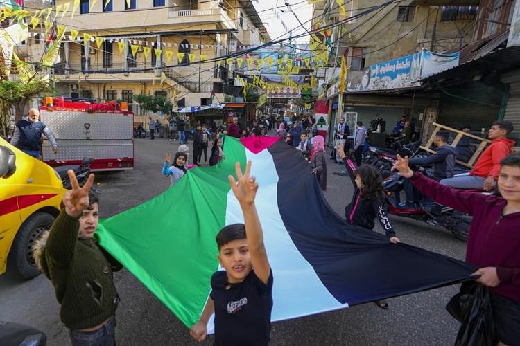 Israeli defense chief resists pressure to halt Gaza offensive, says campaign will 'take time'