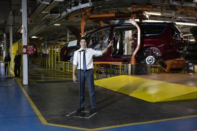 Feds, Stellantis reach deal over battery plant in Windsor, construction to restart