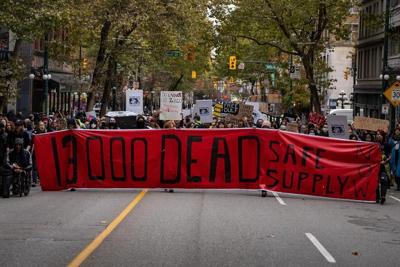 «Recriminalisation»: les défenseurs des consommateurs de drogues poursuivent Ottawa