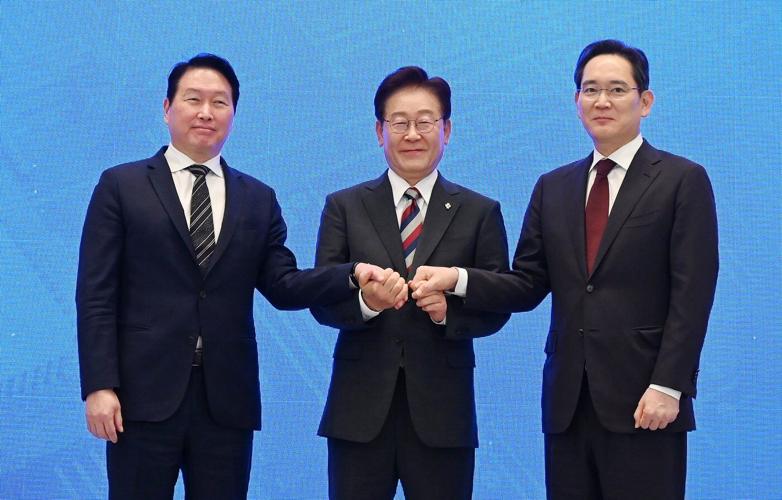 South Korean tech giants to build a $518 billion chipmaking hub to serve soaring AI demand