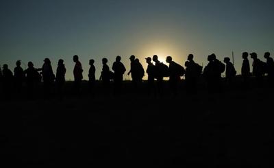 Texas begins flying migrants from southern border to Chicago. The 1st plane carried over 120 people