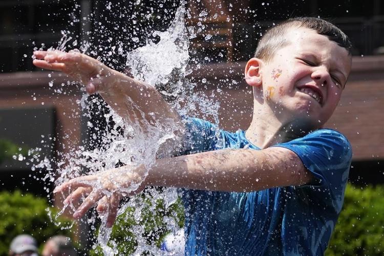 Tens of millions in the US remain under dangerous heat warnings