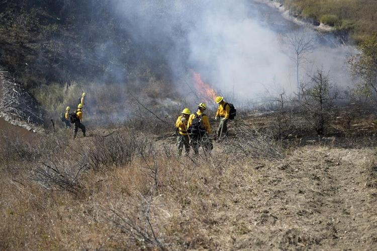 Weekend wildfires lead to 1 death, large areas burned in western North Dakota