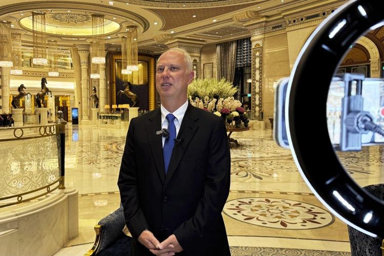 Russia and the US agree to work toward improving ties and ending the Ukraine war in landmark talks