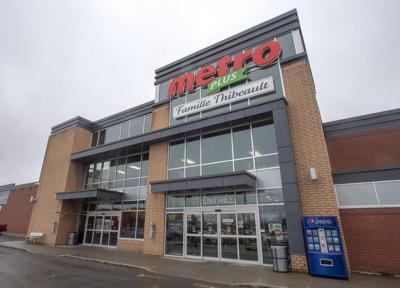 Grocery and drugstore retailer Metro reports $323M Q3 profit, up from $296M
