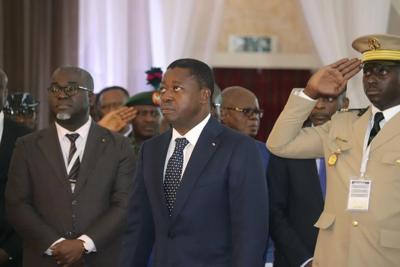 West Africa bloc lifts coup sanctions on Niger in a new push for dialogue to resolve tensions