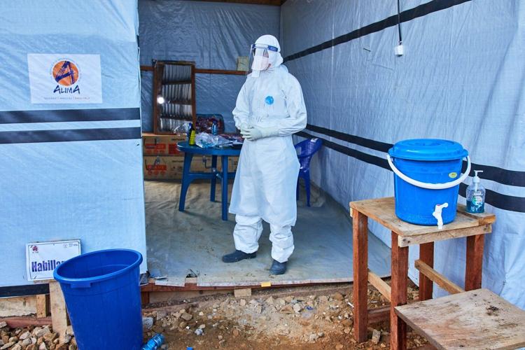 Majority of new Ebola cases in eastern Congo are from unknown chains, as outbreak outpaces response