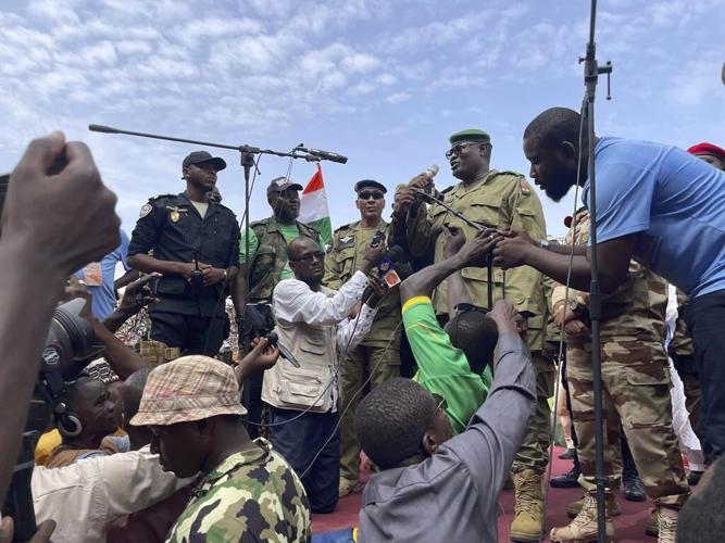 Nigeriens call for mass recruitment of volunteers as the junta faces possible regional invasion