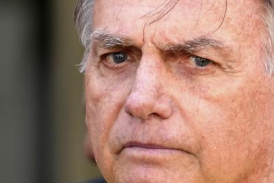 Brazilian police say ex-President Bolsonaro had planned to flee to Argentina seeking asylum