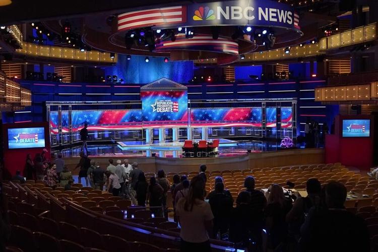 5 Republican candidates spar at debate, while Trump holds a rally nearby. Follow live updates