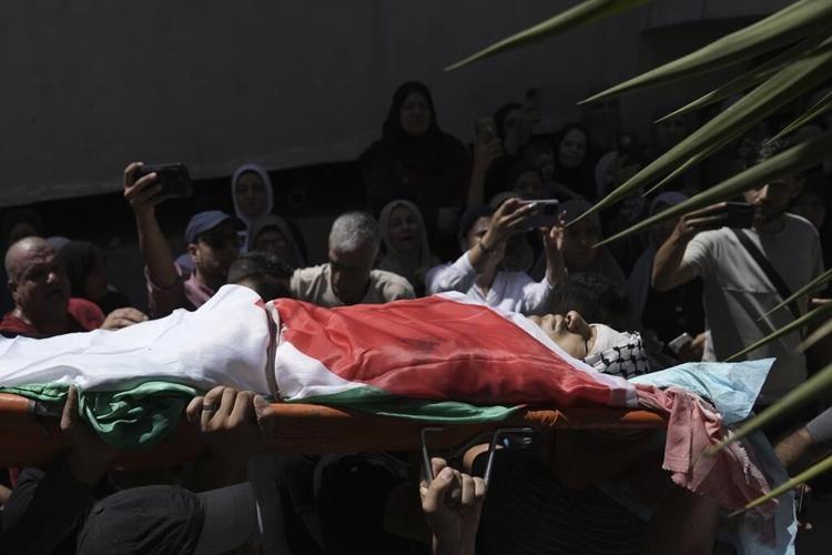 A Palestinian dies a month after being shot during an Israeli raid in the West Bank