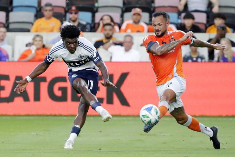 Sabbi scores in 4th minute, White adds 1 goal, 1 assist as Whitecaps beat Dynamo 3-0