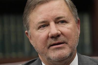Oklahoma AG apologizes for cabinet secretary's indictment
