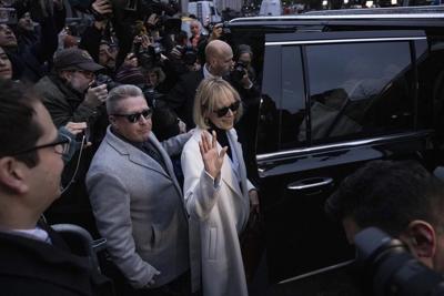 Judge criticizes Trump's midtrial mistrial request in E. Jean Carroll defamation case