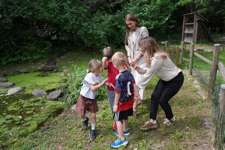 Photos of Kate, the Princess of Wales on her trip to Italy