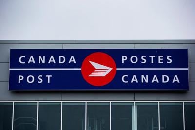 Postes Canada déclare que le problème qui l'empêchait d'accepter des colis est résolu