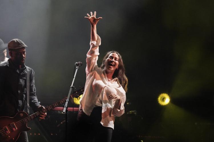 Alanis Morisette, Michael Bublé to headline Canada's World Cup opening ceremony today