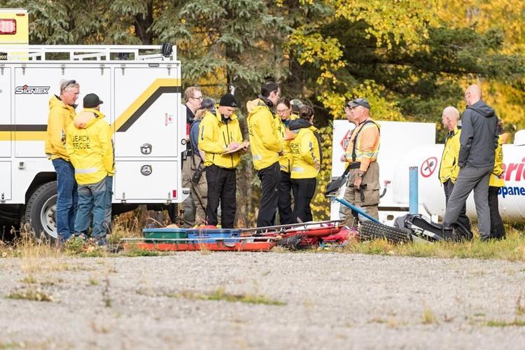 2 dead, 4 hurt in helicopter crash near Prince George, B.C.: safety board