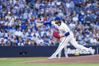 Kevin Gausman has his best stuff in Blue Jays' clutch 4-1 win over Yankees