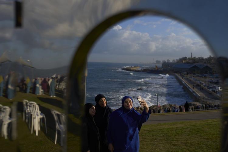 PHOTO COLLECTION: AP Top Photos of the Day, Monday, March 31, 2025