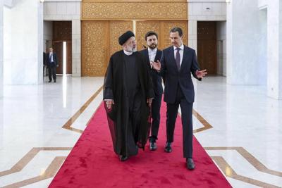 Iranian president meets Palestinian officials in Syria