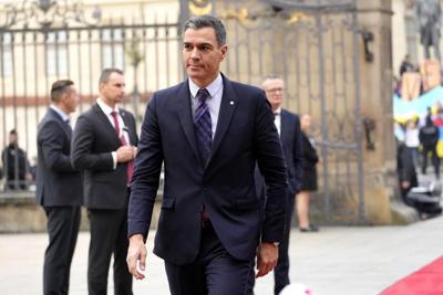 Spain unveils 3 billion-euro energy aid plan for households