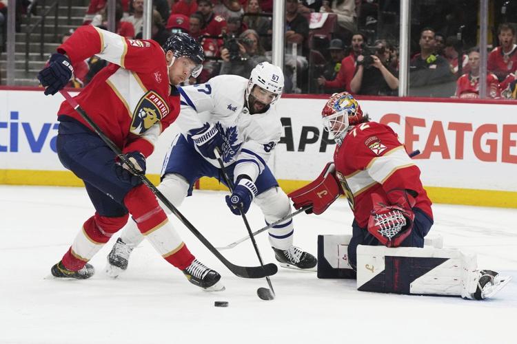 Auston Matthews breaks through, Maple Leafs beat Panthers 2-0 to force Game 7