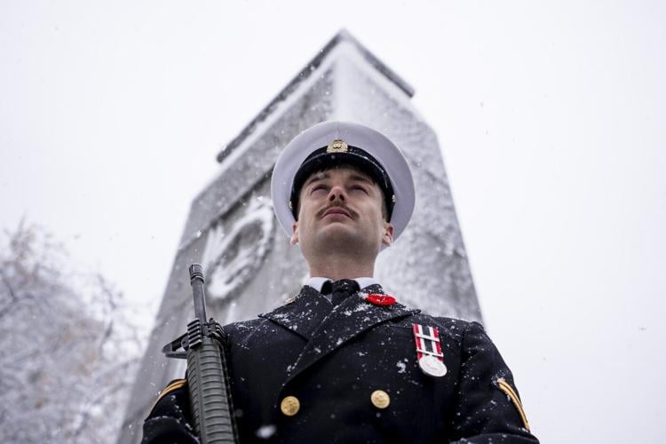 'It's about all of us': Armed Forces, veterans gather for Remembrance Day in Montreal