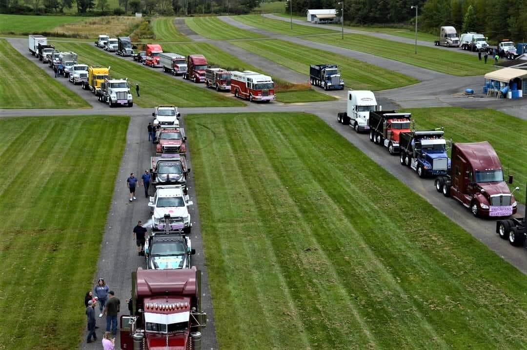 grinch truck parade｜TikTok Search