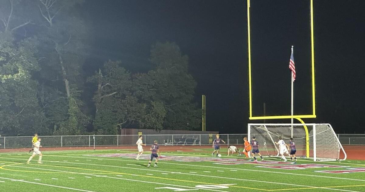 Lyman Memorial girls volleyball advances to semifinals, boys soccer falls to Killingly