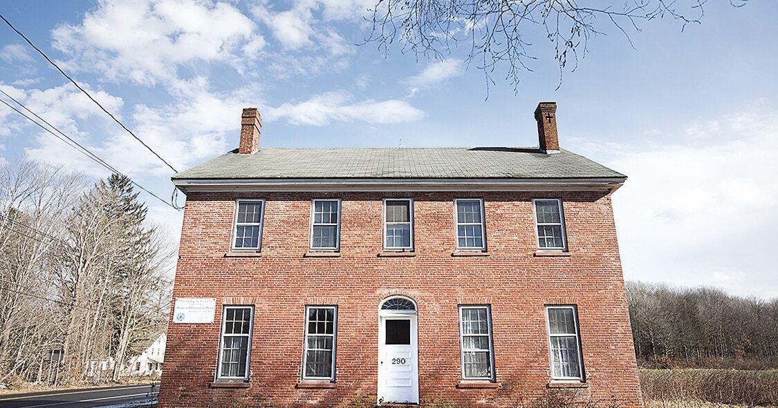 Museum of Connecticut Glass to hold open houses