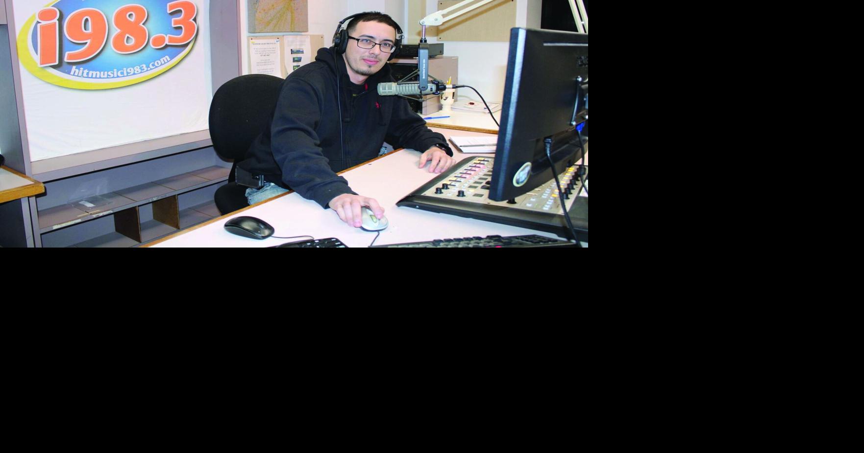 Council member hosts Latino radio show | News | thechronicle.com
